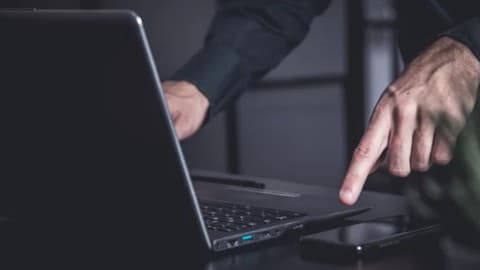 Oracle Linux Virtualization Manager Associate Practice Exams